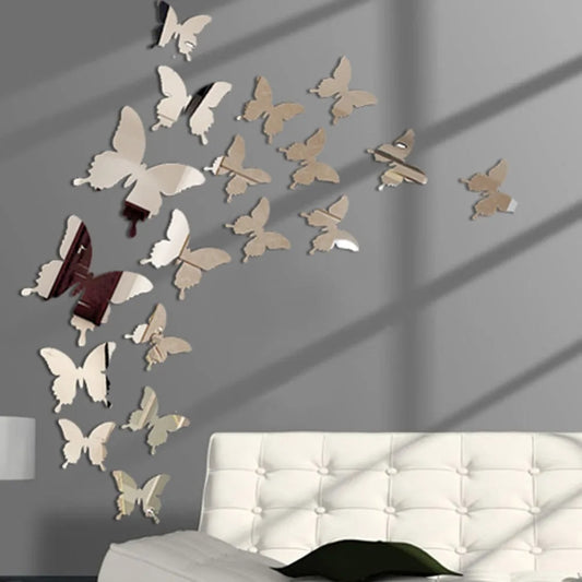 מדבקות קיר תלת־ממד פרפרים במראה מראה – עיצוב DIY נשלף לקיר הבית, חדר ילדים או מסיבה