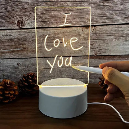 לוח הודעות אקרילי זוהר עם תאורת LED מחיק, חיבור USB ולוח שנה – מתאים לשולחן עבודה וחדר שינה